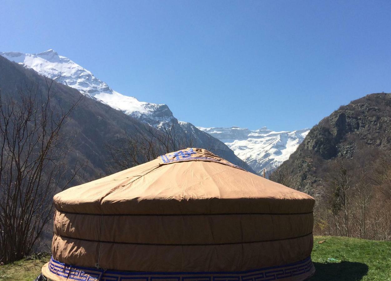 Yourtes Mongoles Gavarnie Gedre Exterior photo