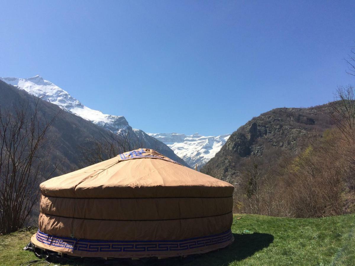Yourtes Mongoles Gavarnie Gedre Exterior photo